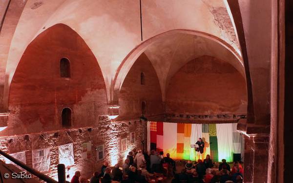 Theaterstück im Petriekloster