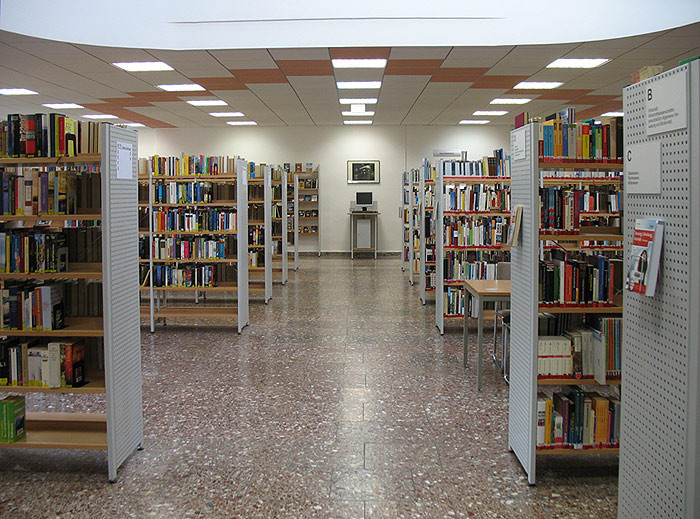 Bibliothek Walter Bauer © Support Bibliothek Walter Bauer © Support