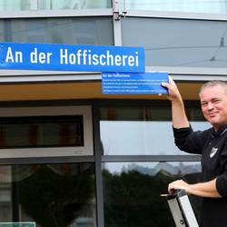 Hendrik Seeburg ist Schilderpate © Biemann Hoffischerei 16062022 ©Biemann