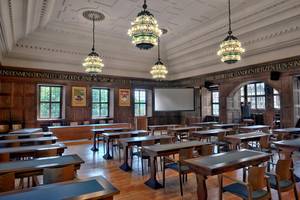 plenarsaal im alten rathaus