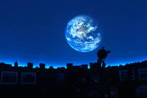 8 Planetarium Erde ©Sternfreunde des Merseburger Planetariums