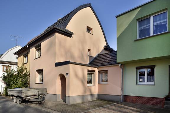 Typischer Zollinger-Bau in Merseburg Zollingerbau Mer 11 (2)
