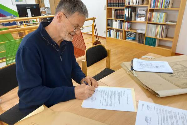 Unterzeichnung des Schenkungsvertrages © Pressestelle unterzeichnung