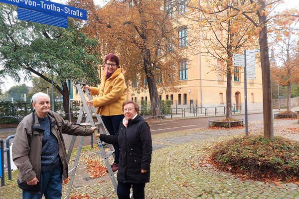 Beschilderung der Thilo von Trotha Straße © Stadt Merseburg AHA Effekt am Straßeneck