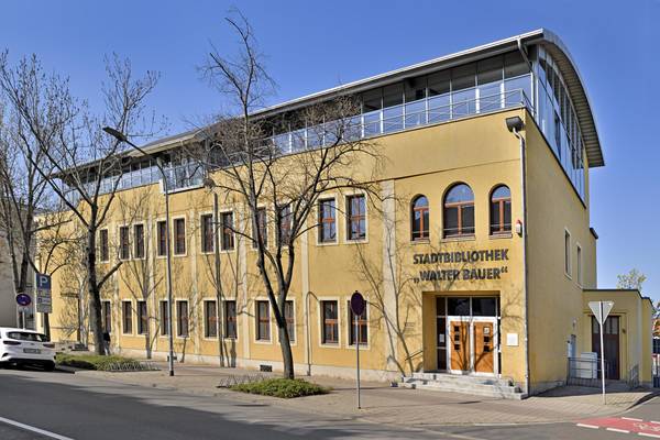 Stadtbibliothek Walter Bauer © Wolfgang Kubak Stadbibliothek aussen 03